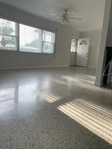 $2,200 | 5003 58th Way North, Kenneth City, FL 33709