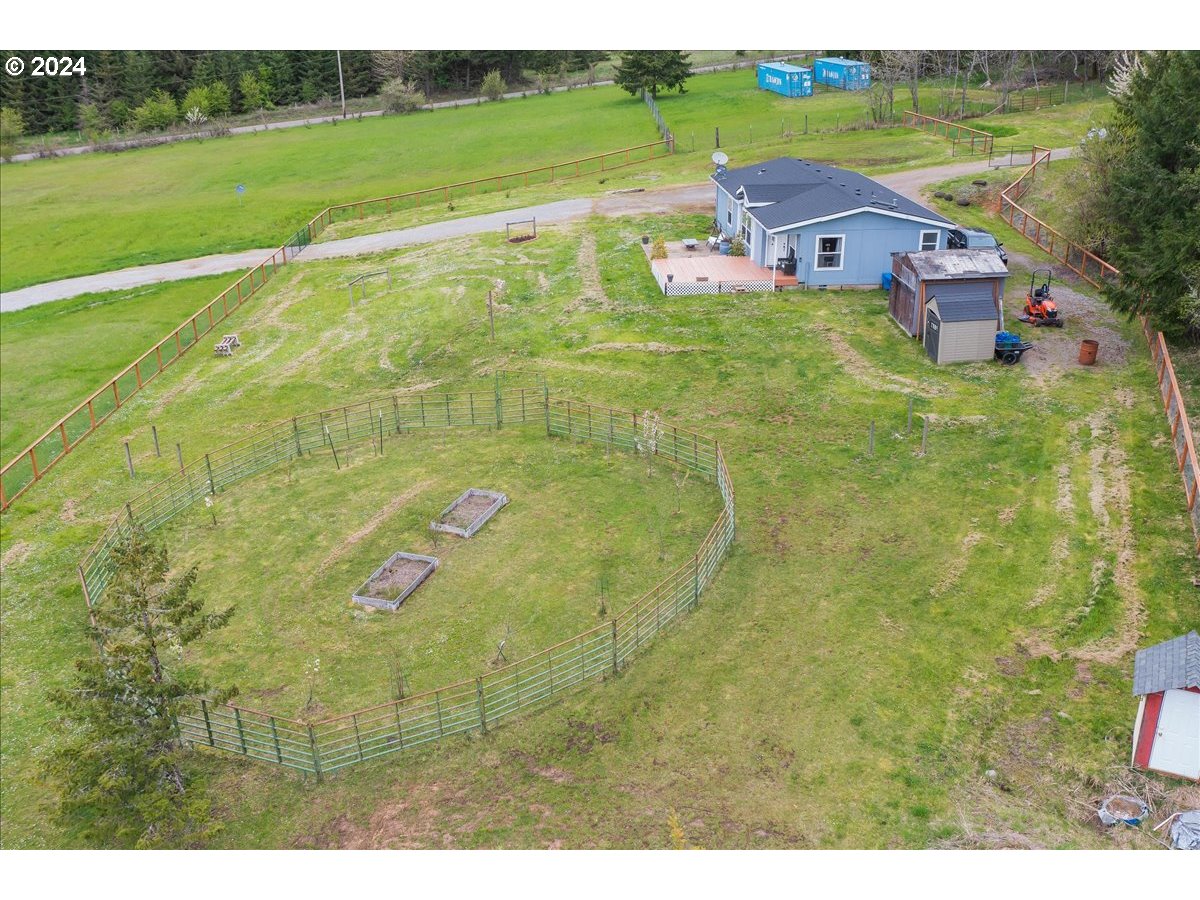 17771 Northwest Orchard View Road McMinnville, OR 97128 - Photo 31 of 36 a view of a big yard with an outdoor space