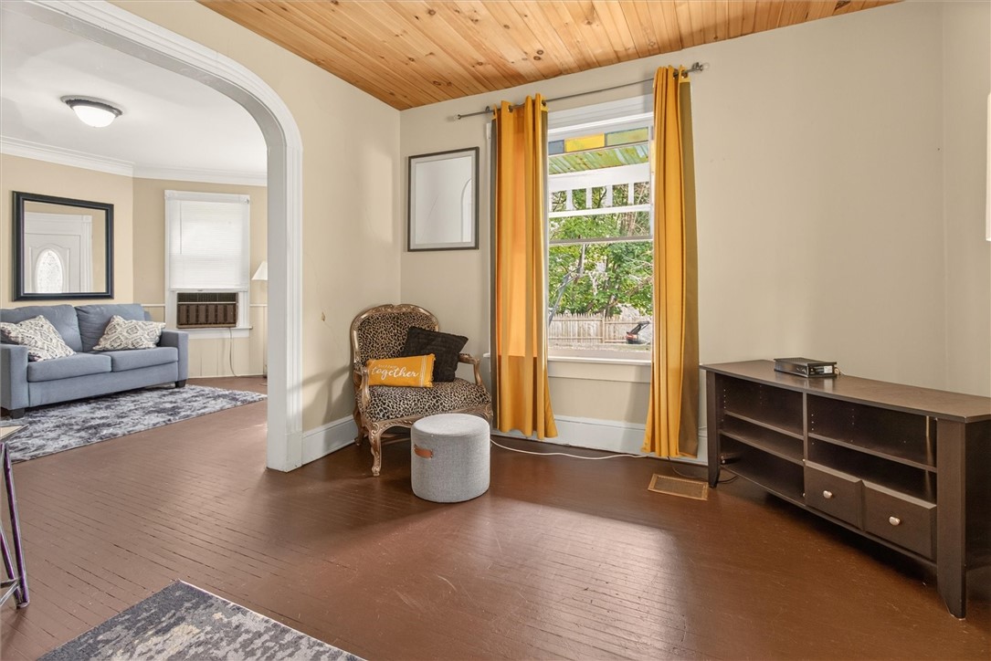 6 Foster Street Lyons, NY 14489 - Photo 7 of 18