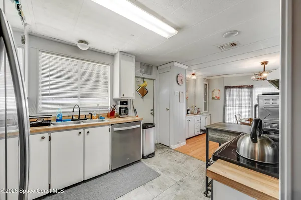 $129,900 | 1930 Live Oak Street Northeast, Palm Bay, FL 32905