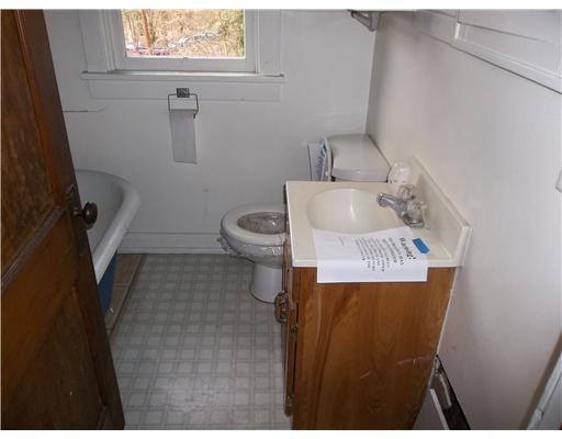 209 Elm Road Ambridge, PA 15003 - Photo 8 of 15 Other.