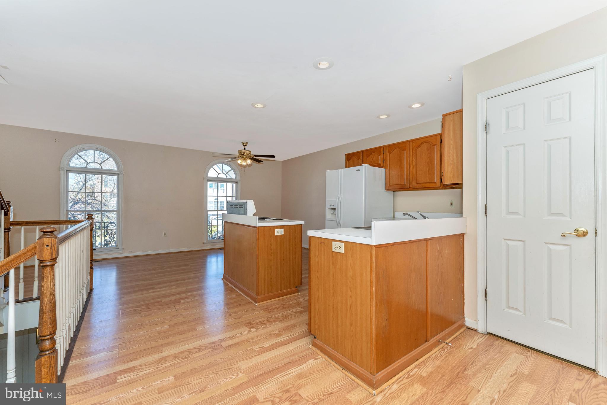 11 Victoria Square Frederick, MD 21702 - Photo 11 of 36 Kitchen