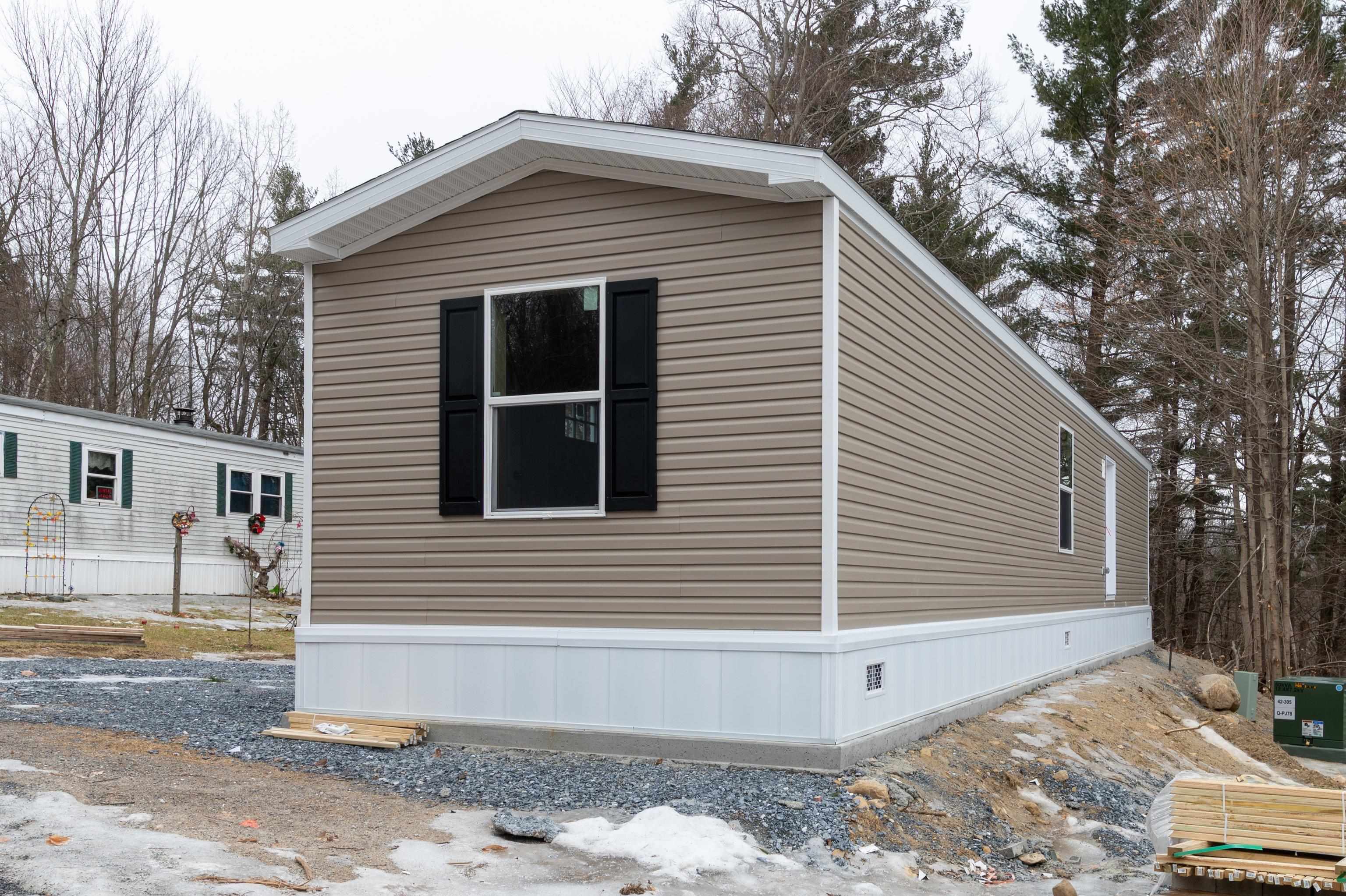 92 Ethans Way Bennington, VT 05201 - Photo 4 of 23 Gallery Image 4