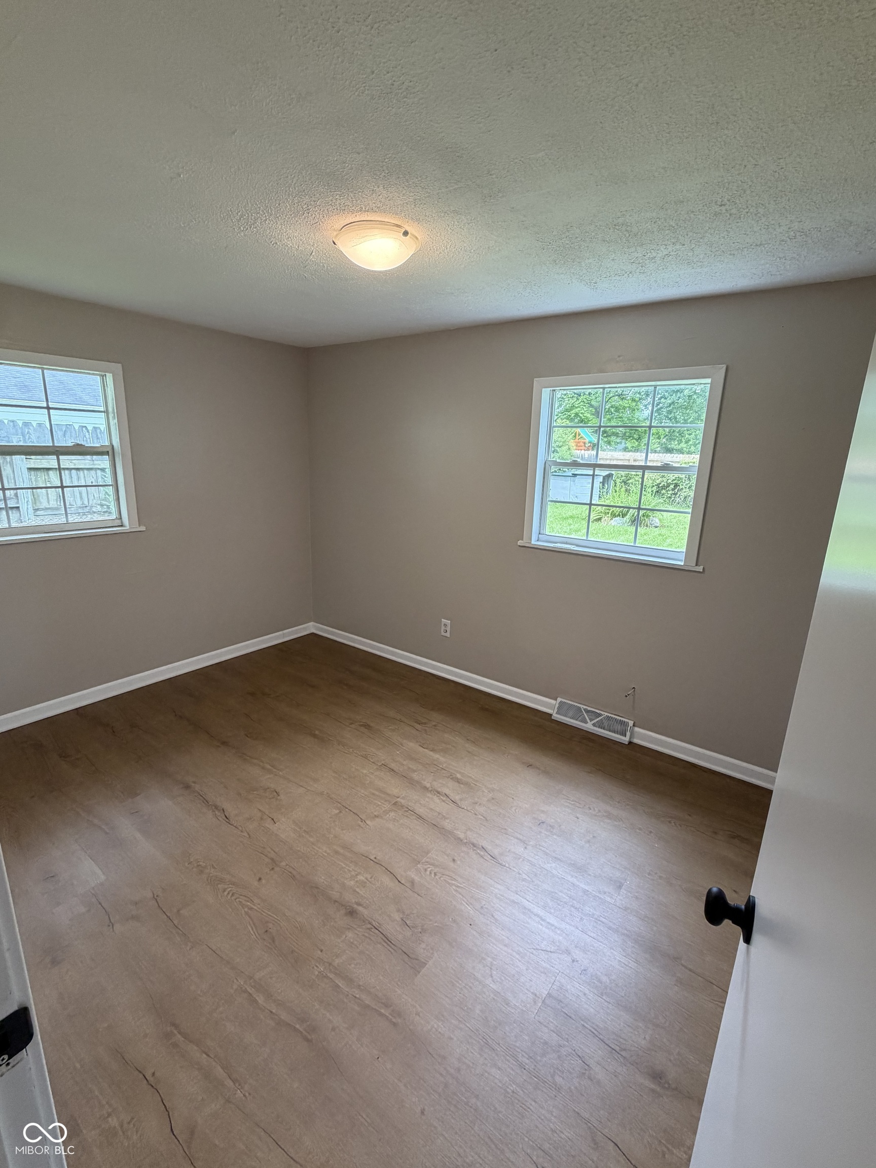 2308 Tamarack Road Anderson, IN 46011 - Photo 8 of 13