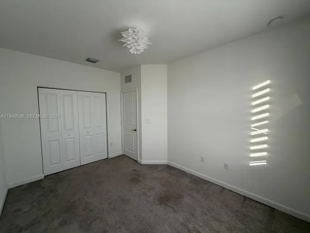 $2,700 | 2631 Southeast 11th Street, Unit 2631, Homestead, FL 33035