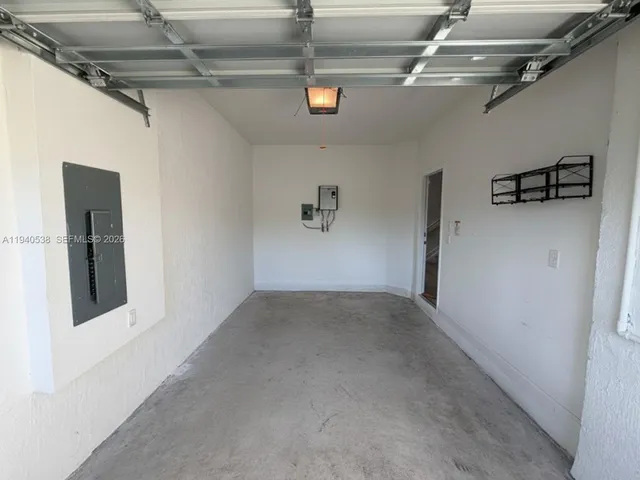 $2,700 | 2631 Southeast 11th Street, Unit 2631, Homestead, FL 33035