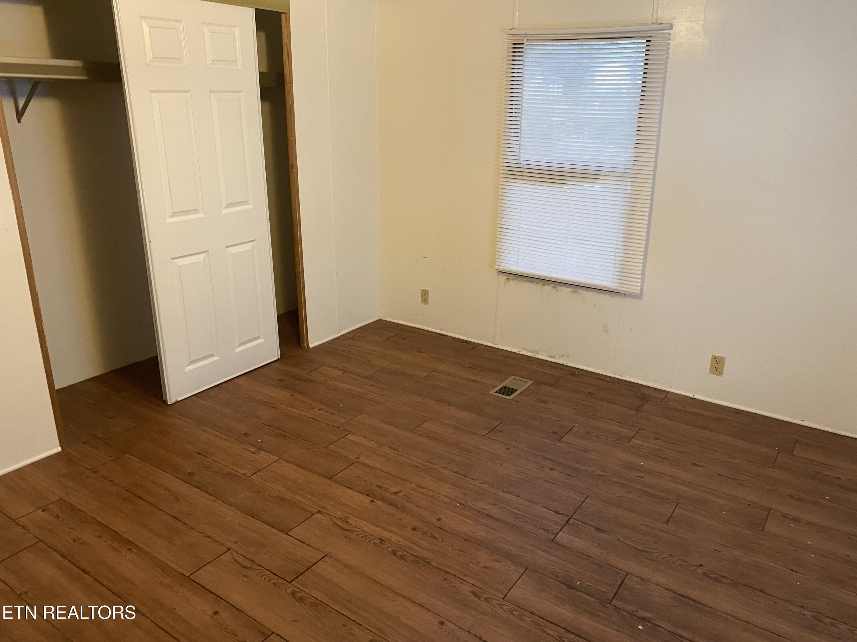 1305 Little Mountain Road Russellville, TN 37860 - Photo 9 of 13 IMG_4262