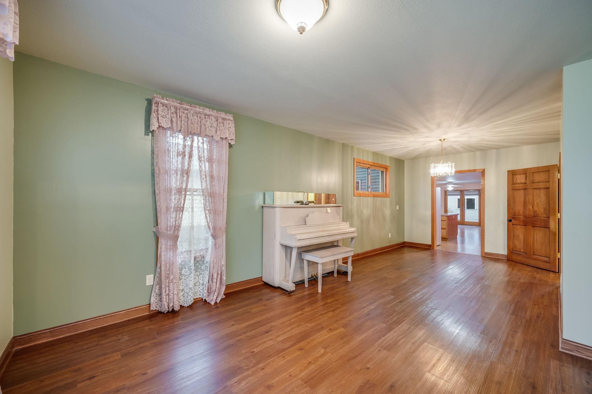 616 Range Street North Mankato, MN 56003 - Photo 17 of 45