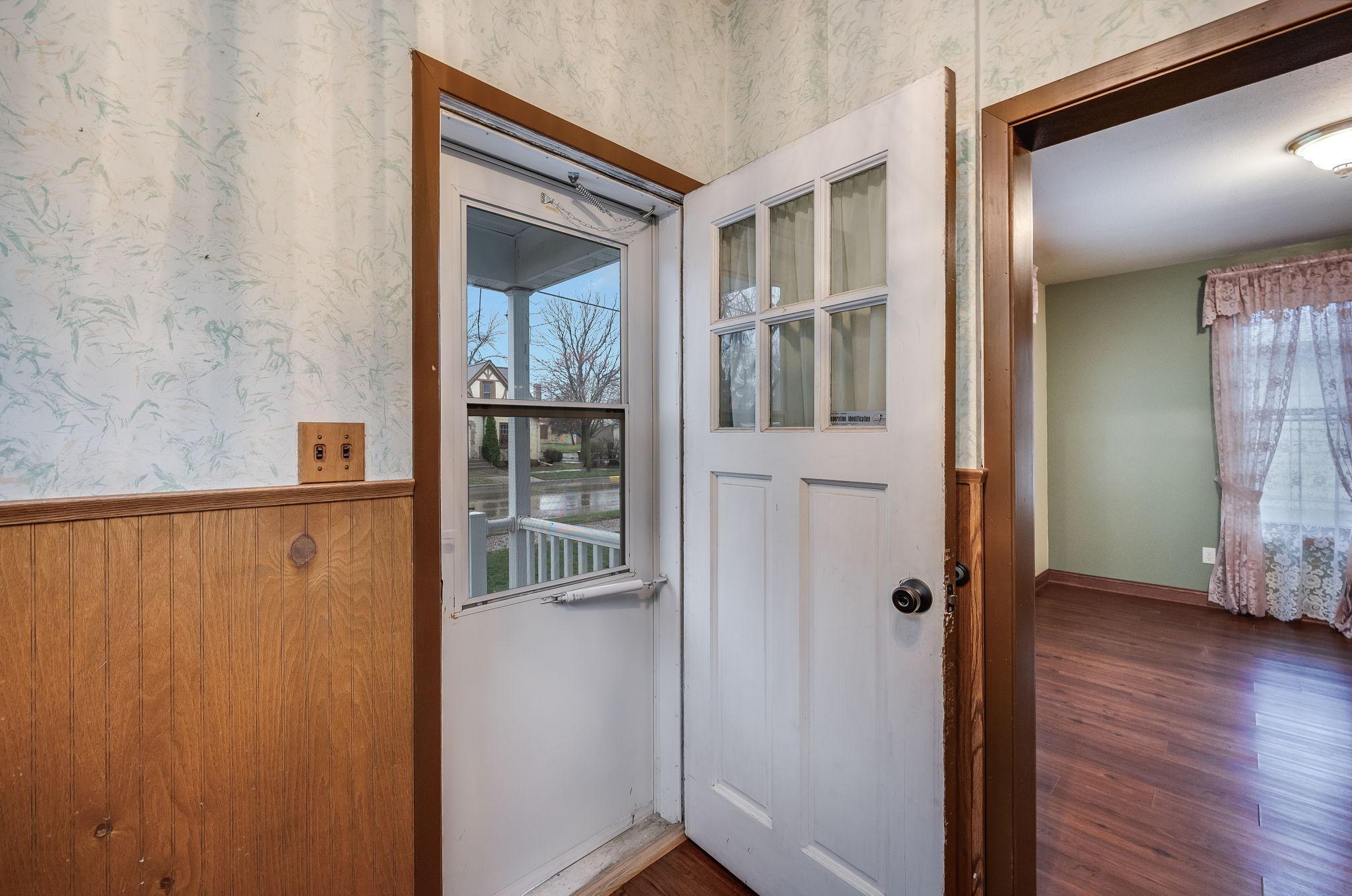 616 Range Street North Mankato, MN 56003 - Photo 18 of 45