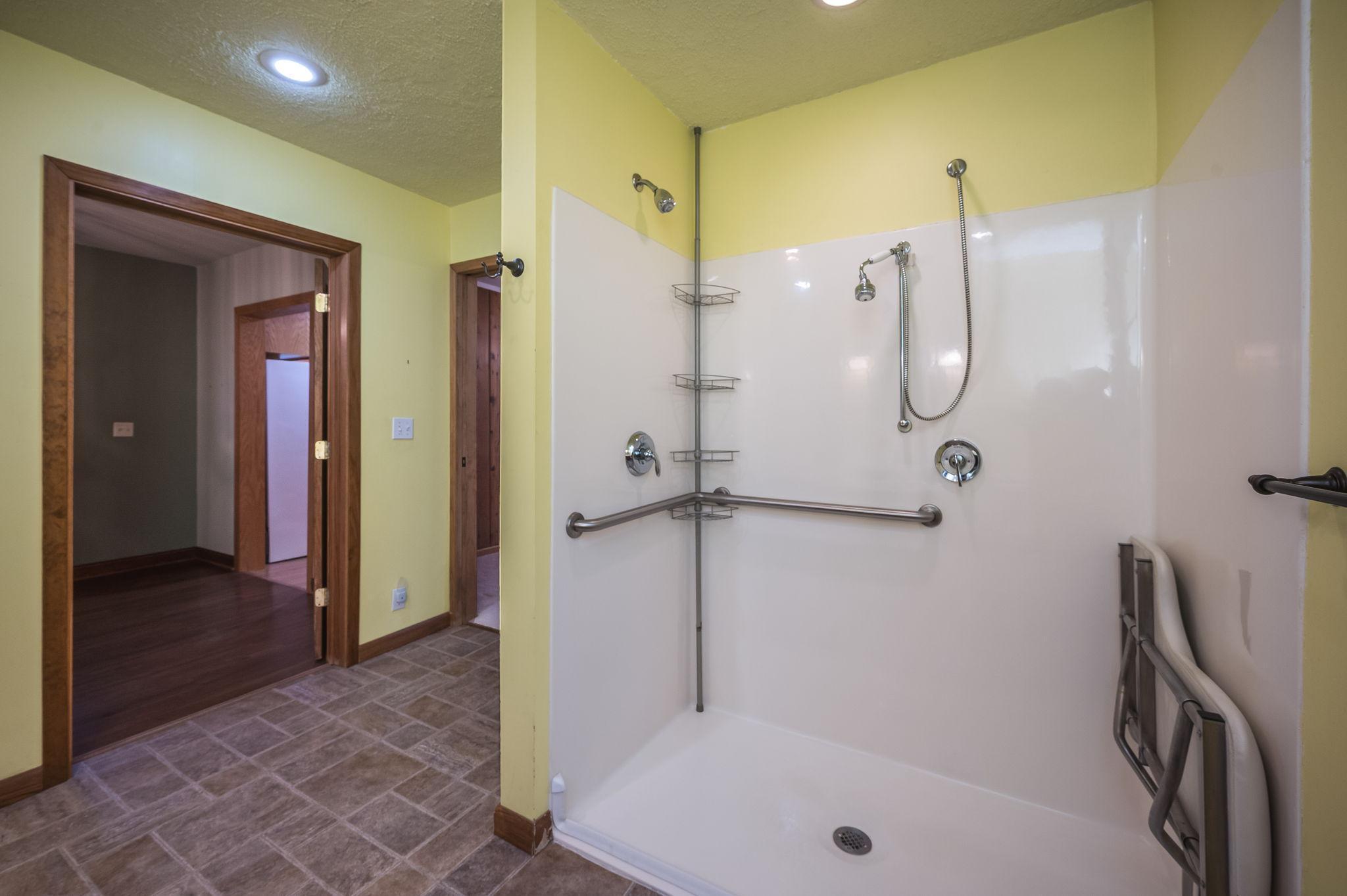 616 Range Street North Mankato, MN 56003 - Photo 24 of 45