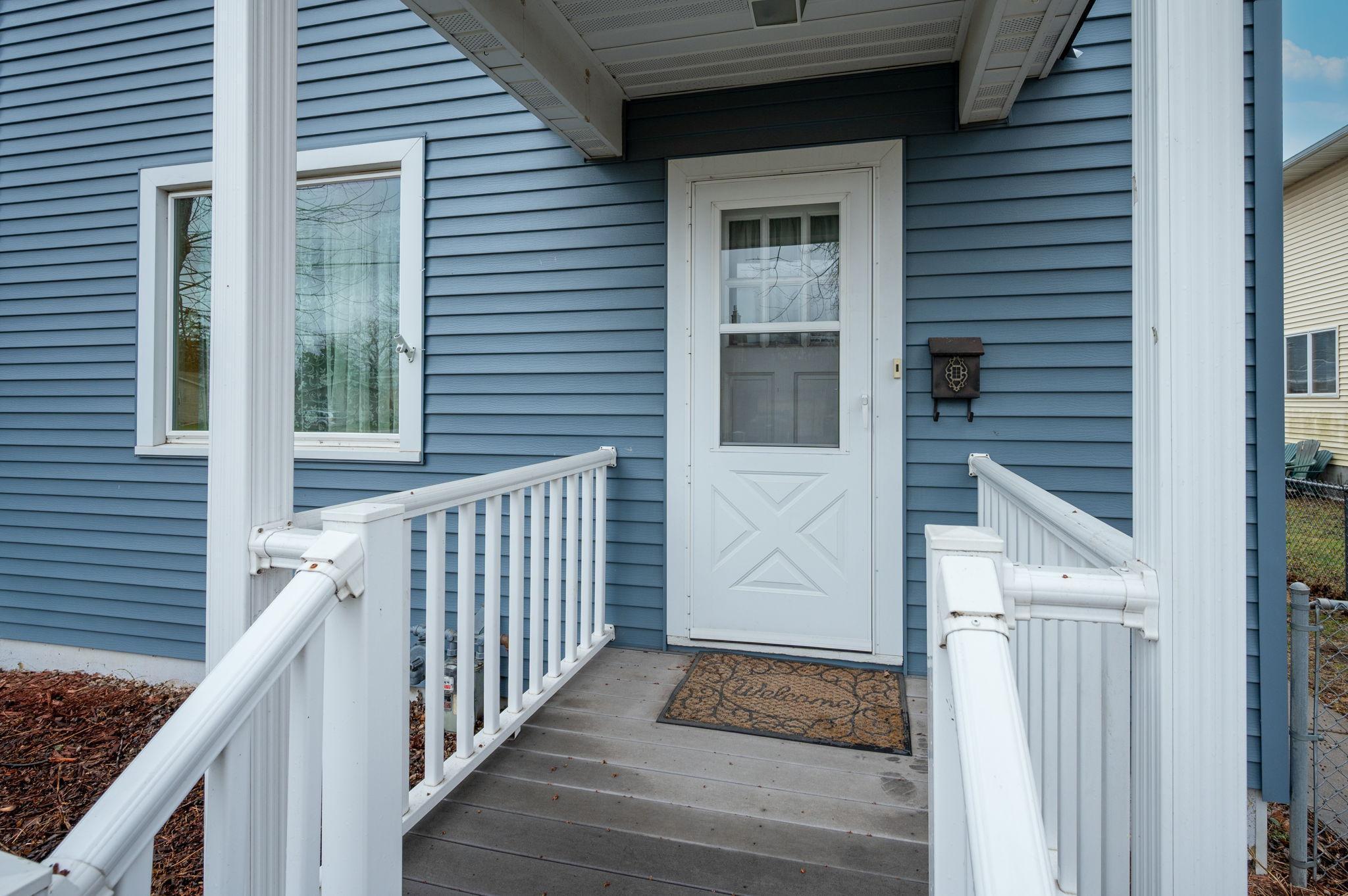 616 Range Street North Mankato, MN 56003 - Photo 8 of 45