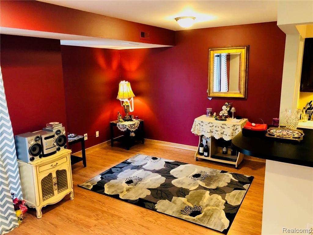 30445 West 14 Mile Road, Unit 68 Farmington Hills, MI 48334 - Photo 12 of 17