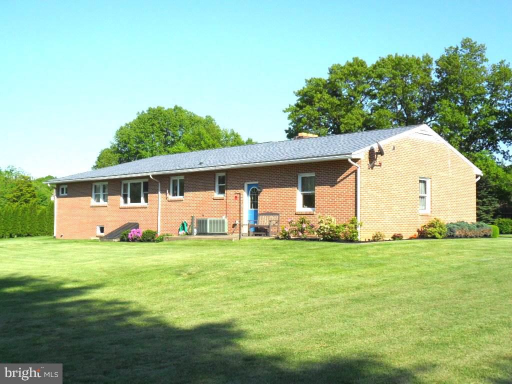 879 Alexander Spring Road Carlisle, PA 17015 - Photo 20 of 25 Gallery Image 20