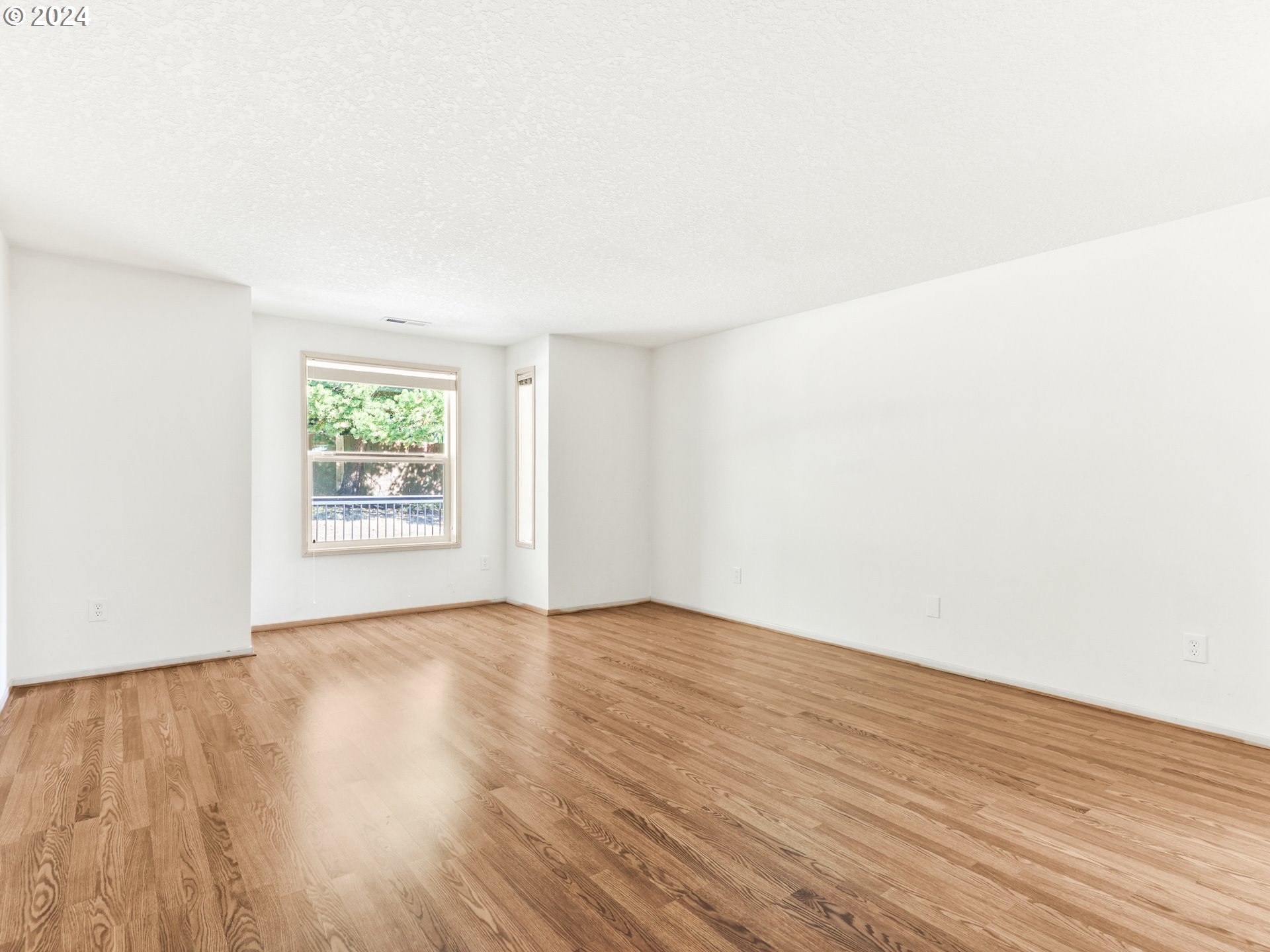 15917 Northeast Union Road, Unit 58 Ridgefield, WA 98642 - Photo 20 of 46 Bedroom, Primary
