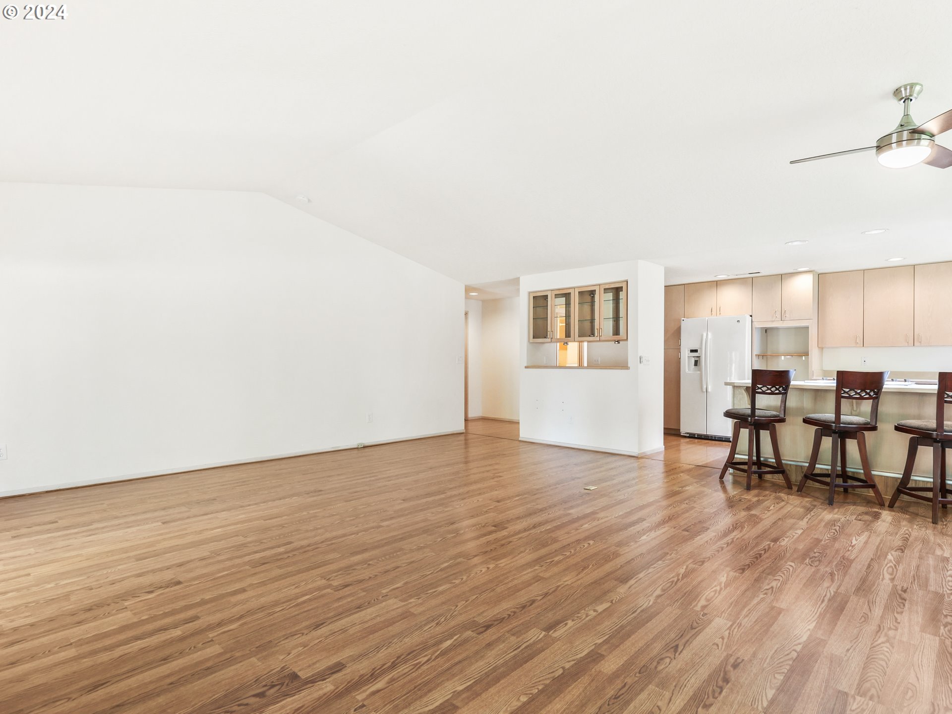 15917 Northeast Union Road, Unit 58 Ridgefield, WA 98642 - Photo 10 of 46 Living Room