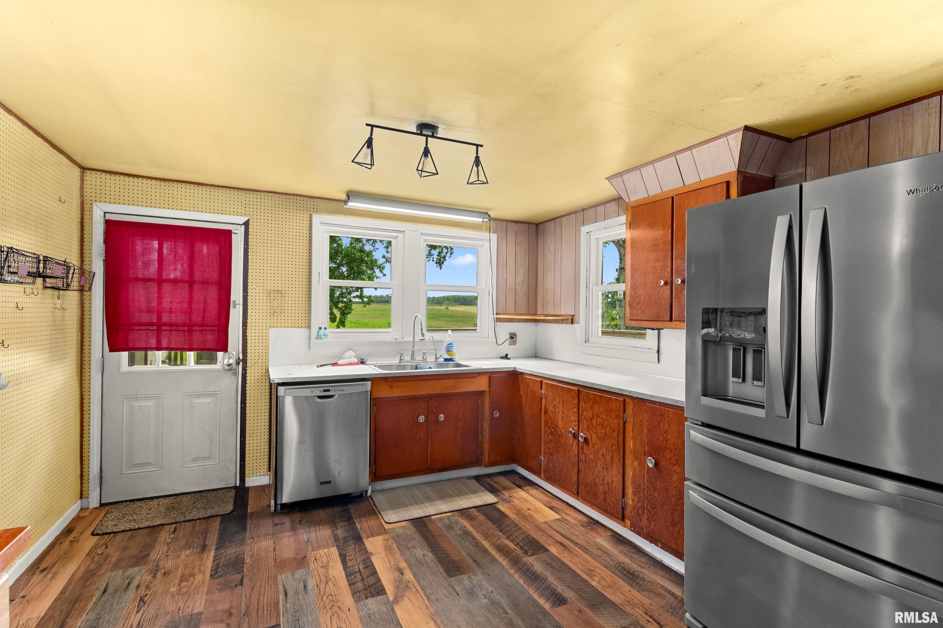 8671 Timber Road Kewanee, IL 61443 - Photo 13 of 81 Gallery Image 13