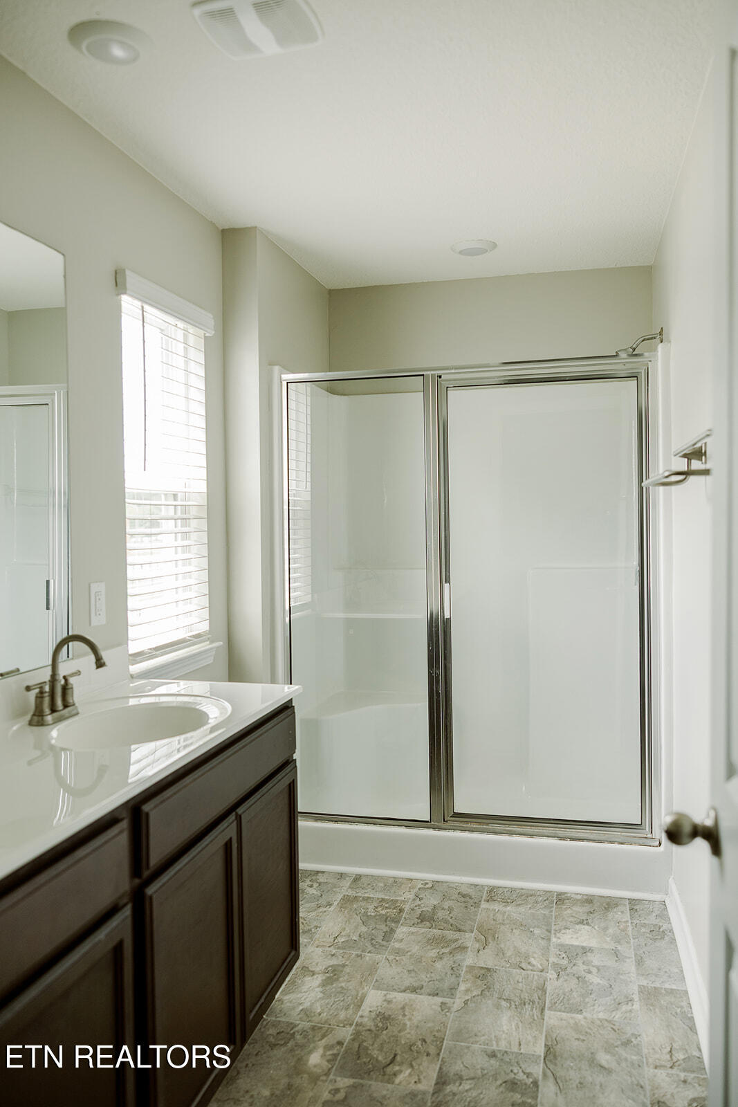 6 Lilac Court Clinton, TN 37716 - Photo 16 of 31 lilac-ct-23