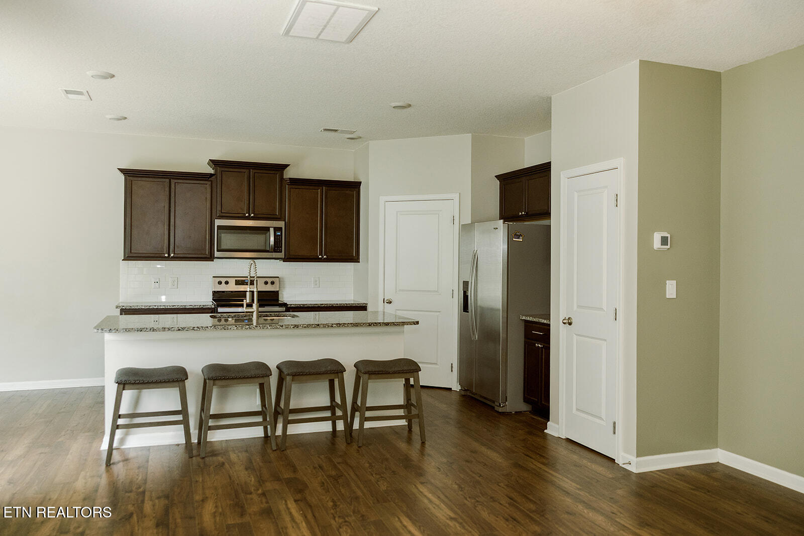 6 Lilac Court Clinton, TN 37716 - Photo 2 of 31 lilac-ct-5