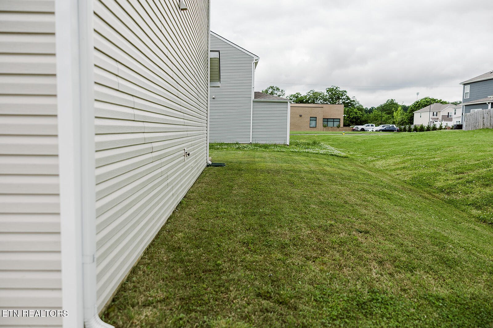 6 Lilac Court Clinton, TN 37716 - Photo 23 of 31 lilac-ct-35