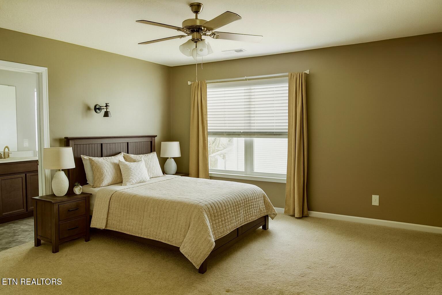 6 Lilac Court Clinton, TN 37716 - Photo 4 of 31 8406ACA8-BFEB-4A92-92A5-4CF6C239ABA4