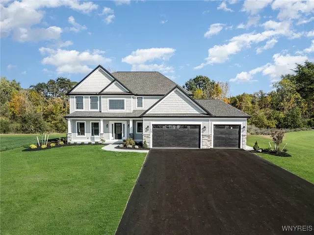 $1,124,900 | 5201 Kandefer's Trail, Buffalo, NY 14221