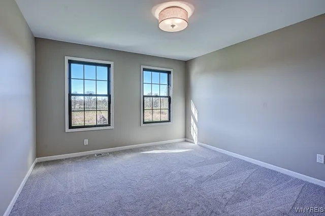 $1,124,900 | 5201 Kandefer's Trail, Buffalo, NY 14221