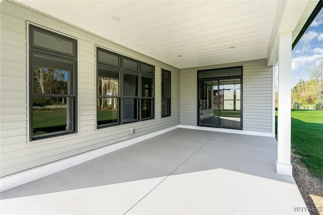 $1,124,900 | 5201 Kandefer's Trail, Buffalo, NY 14221