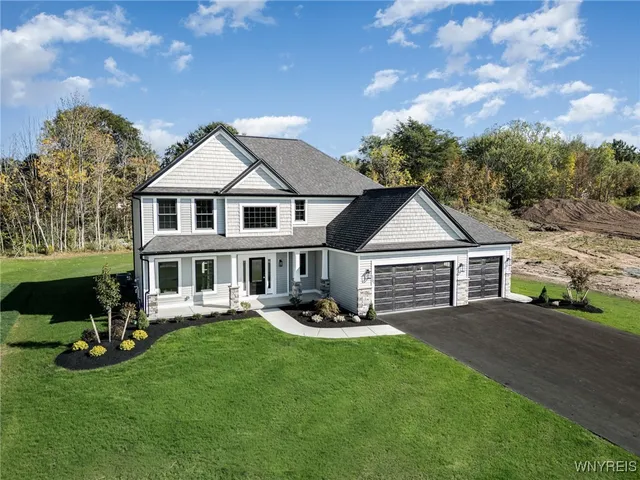 $1,124,900 | 5201 Kandefer's Trail, Buffalo, NY 14221