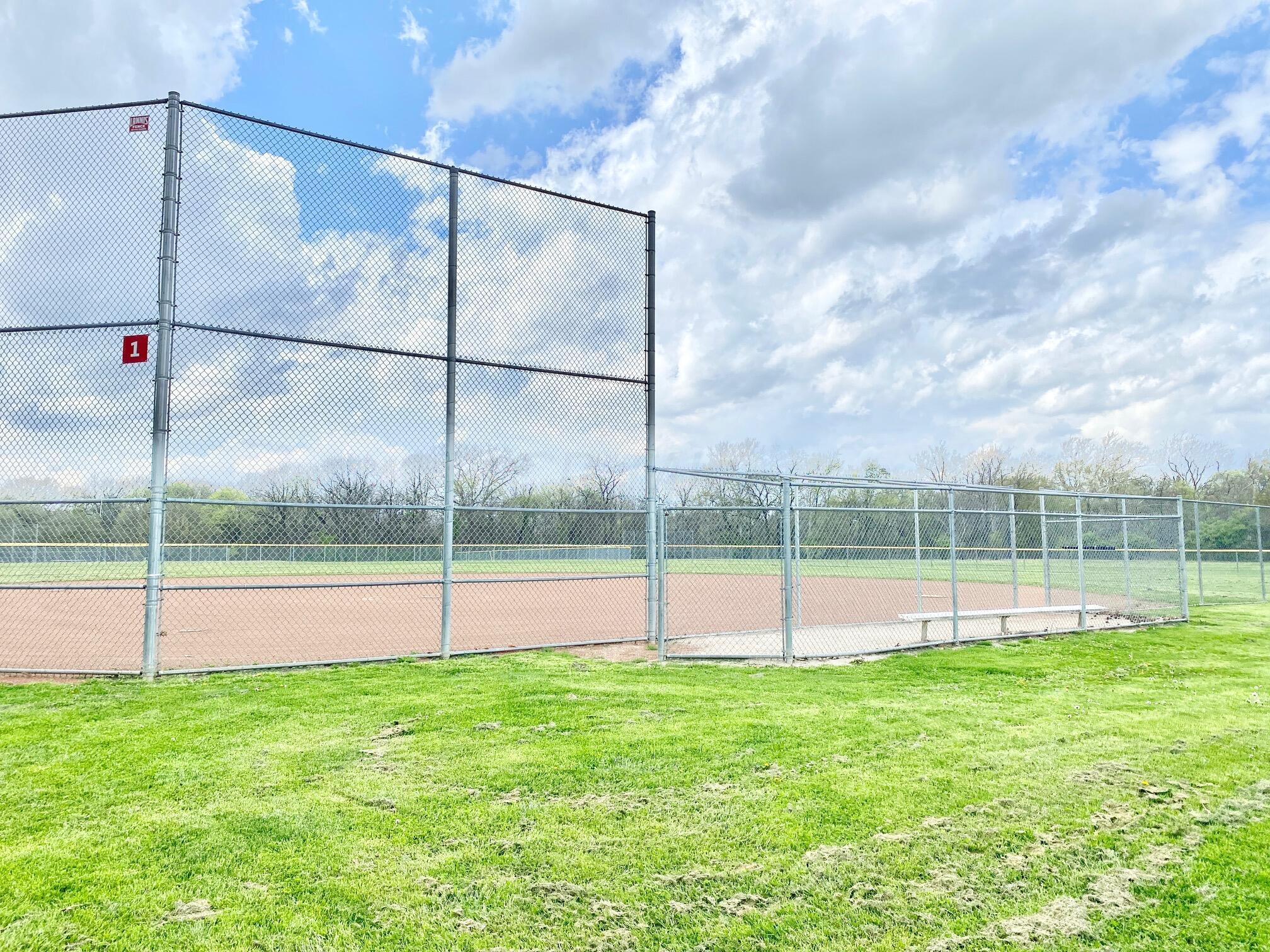 254 Chatham Road Columbus, OH 43214 - Photo 55 of 61 Whetstone baseball fields