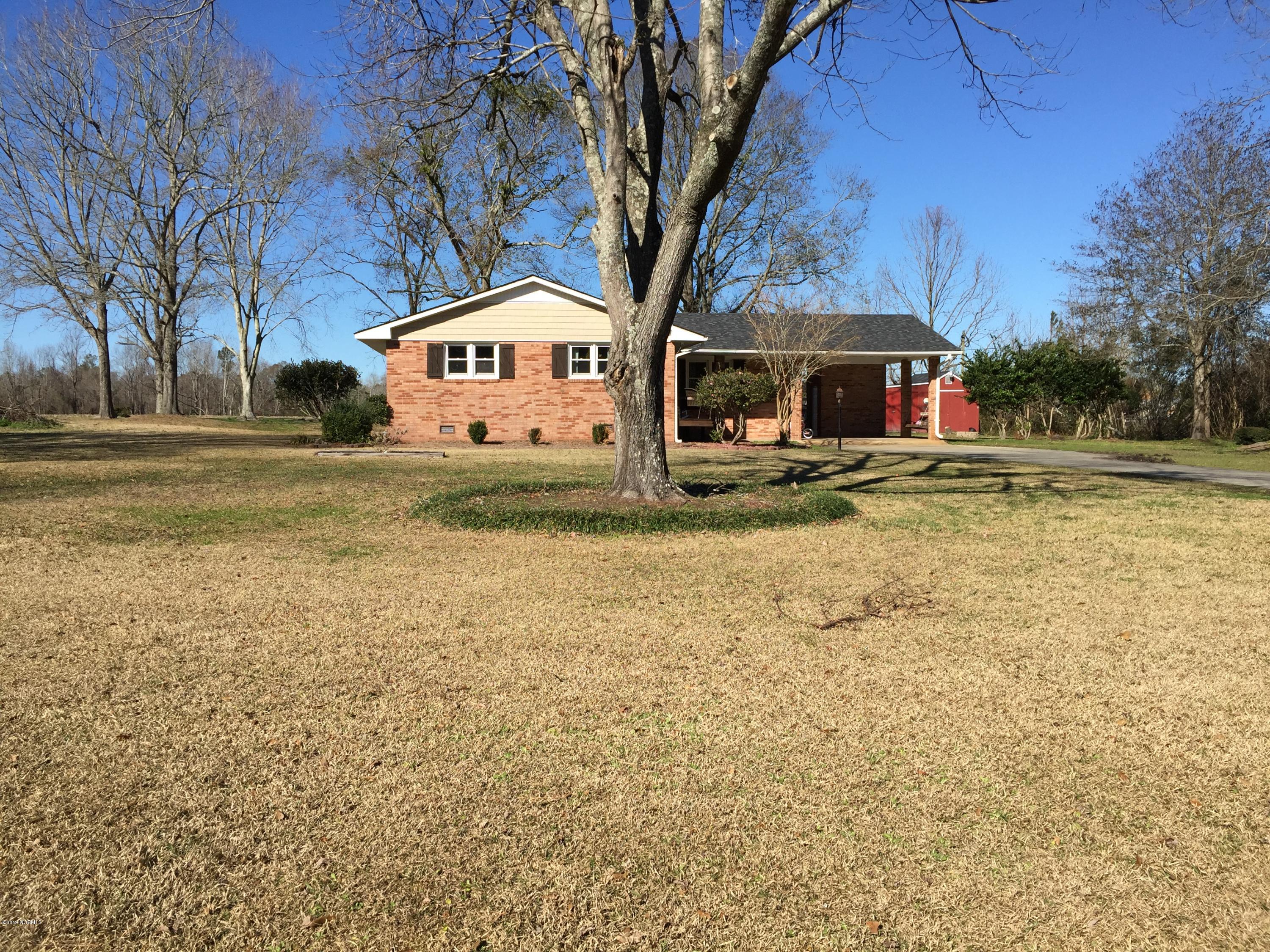 1460 Haws Run Road Maple Hill, NC 28454 - Photo 2 of 34 IMG_0136