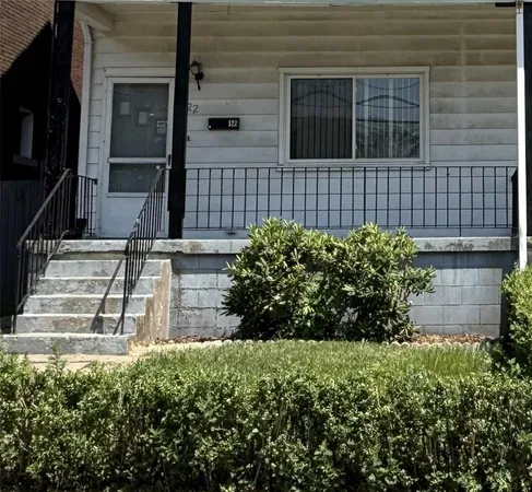 $105,000 | 122 Greydon Avenue, McKees Rocks, PA 15136