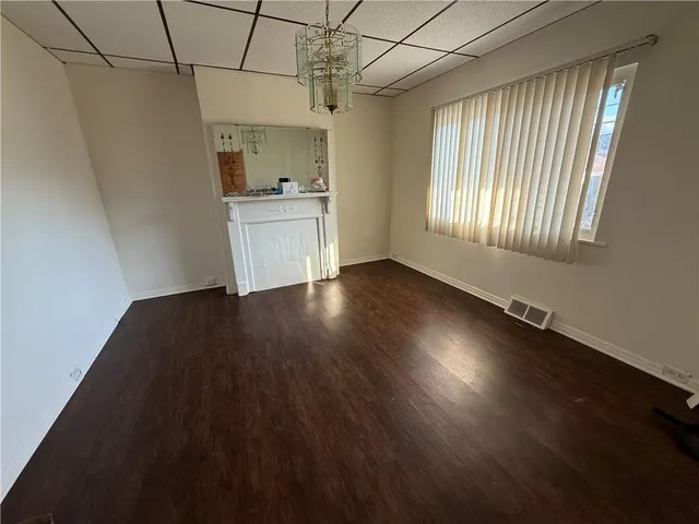 $112,000 | 122 Greydon Avenue, McKees Rocks, PA 15136