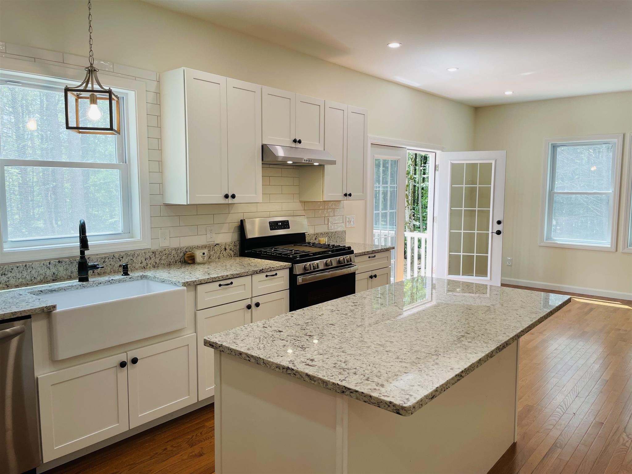 191 Davison Road Henniker, NH 03242 - Photo 5 of 28 Gallery Image 5