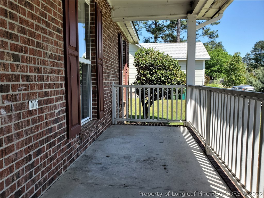 5611 Walkabout Road Hope Mills, NC 28348 - Photo 3 of 31 Gallery Image 3