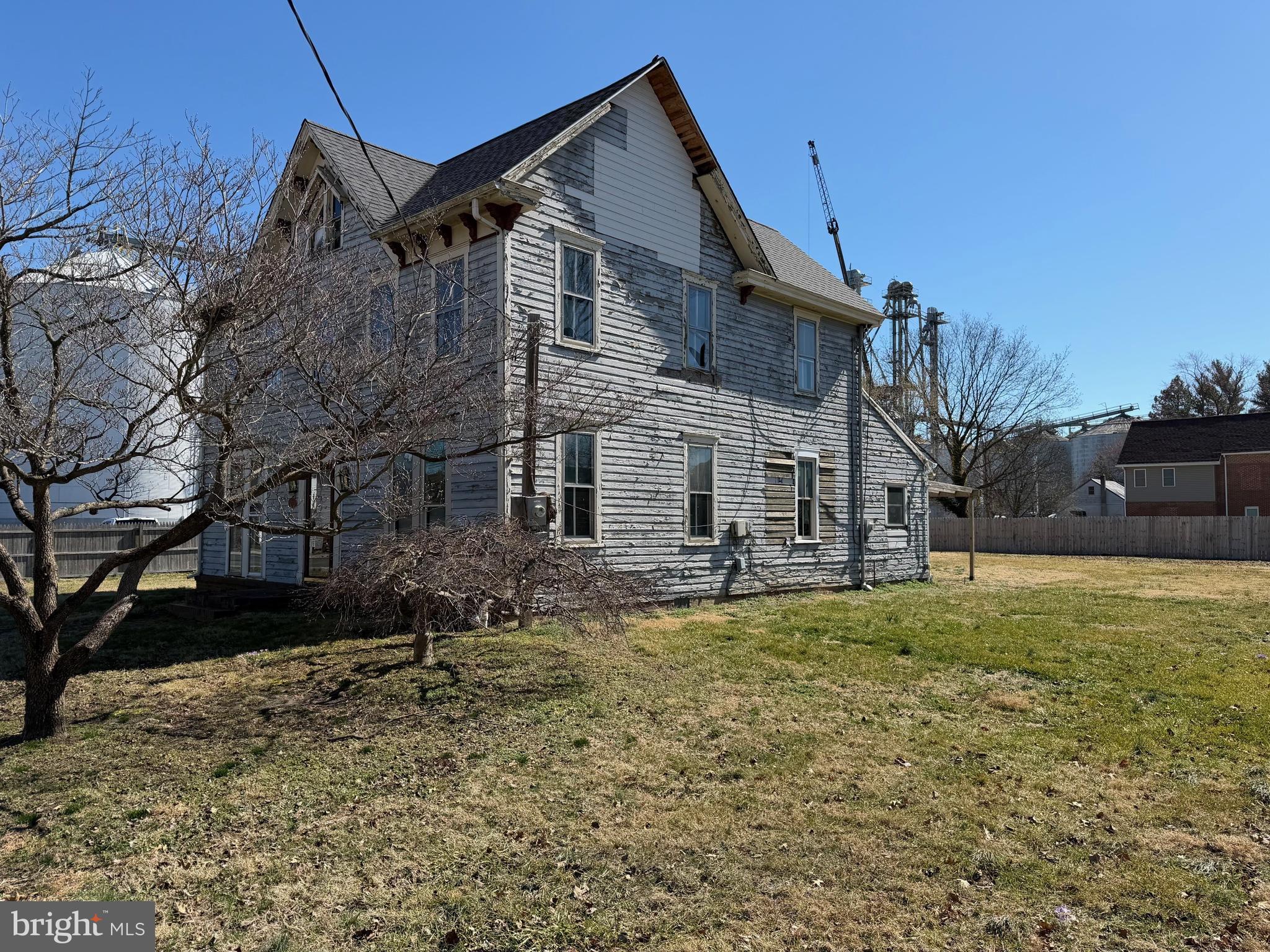 412 Main Street Townsend, DE 19734 - Photo 8 of 11 Right side of existing structure