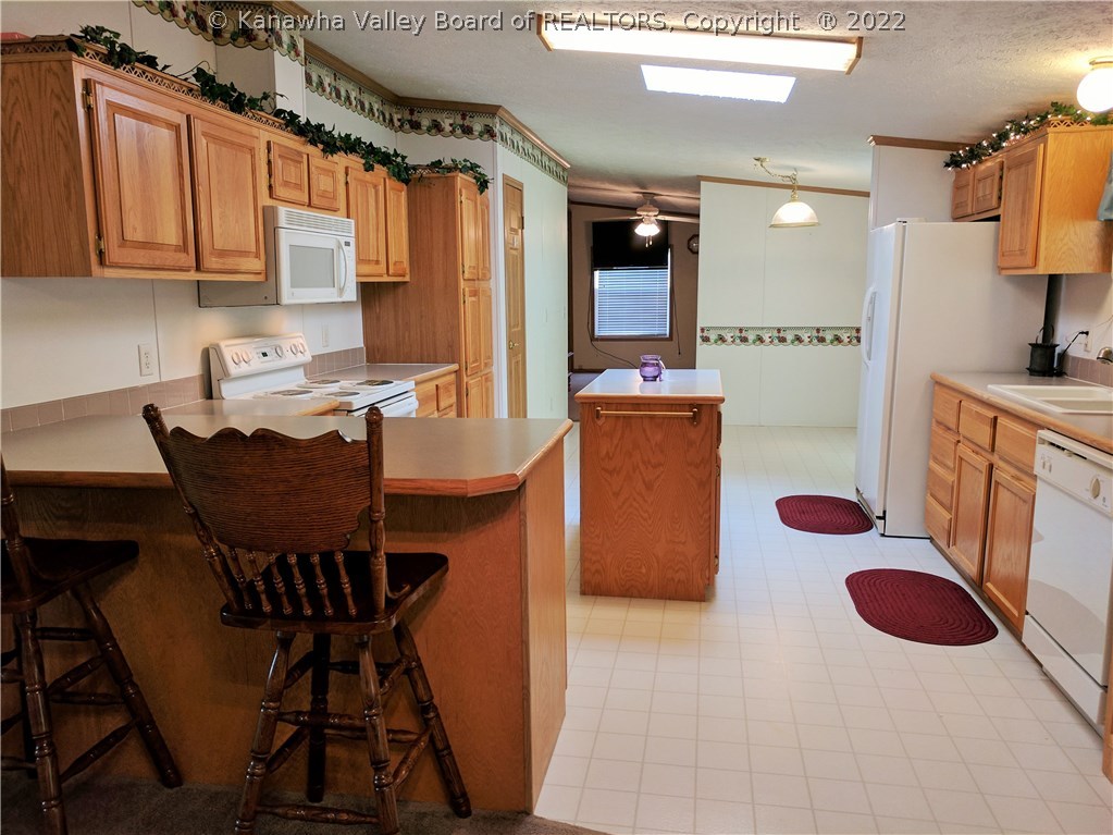 8565 Charleston Road Point Pleasant, WV 25550 - Photo 11 of 23 Gallery Image 11