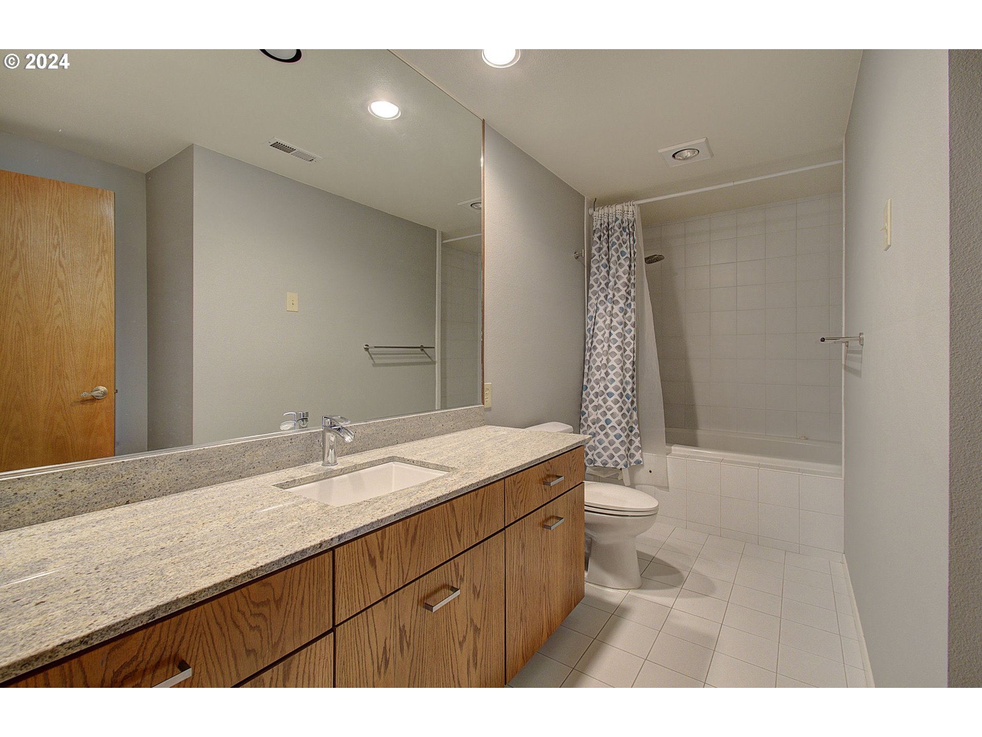 3300 Northeast 164th Street, Unit BB1 Ridgefield, WA 98642 - Photo 9 of 42 Gallery Image 9