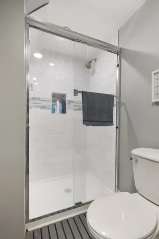 $2,400 | 328 South 14th Street, St. Charles, IL 60174