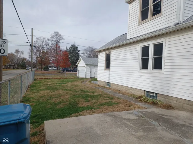 $1,400 | 8750 East New York Street, Indianapolis, IN 46219