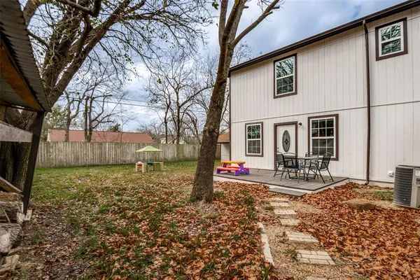 $339,999 | 861 Betty Drive, Terrell, TX 75160