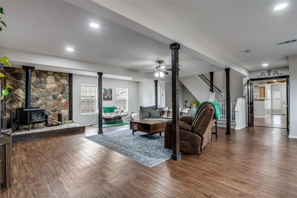 $339,999 | 861 Betty Drive, Terrell, TX 75160