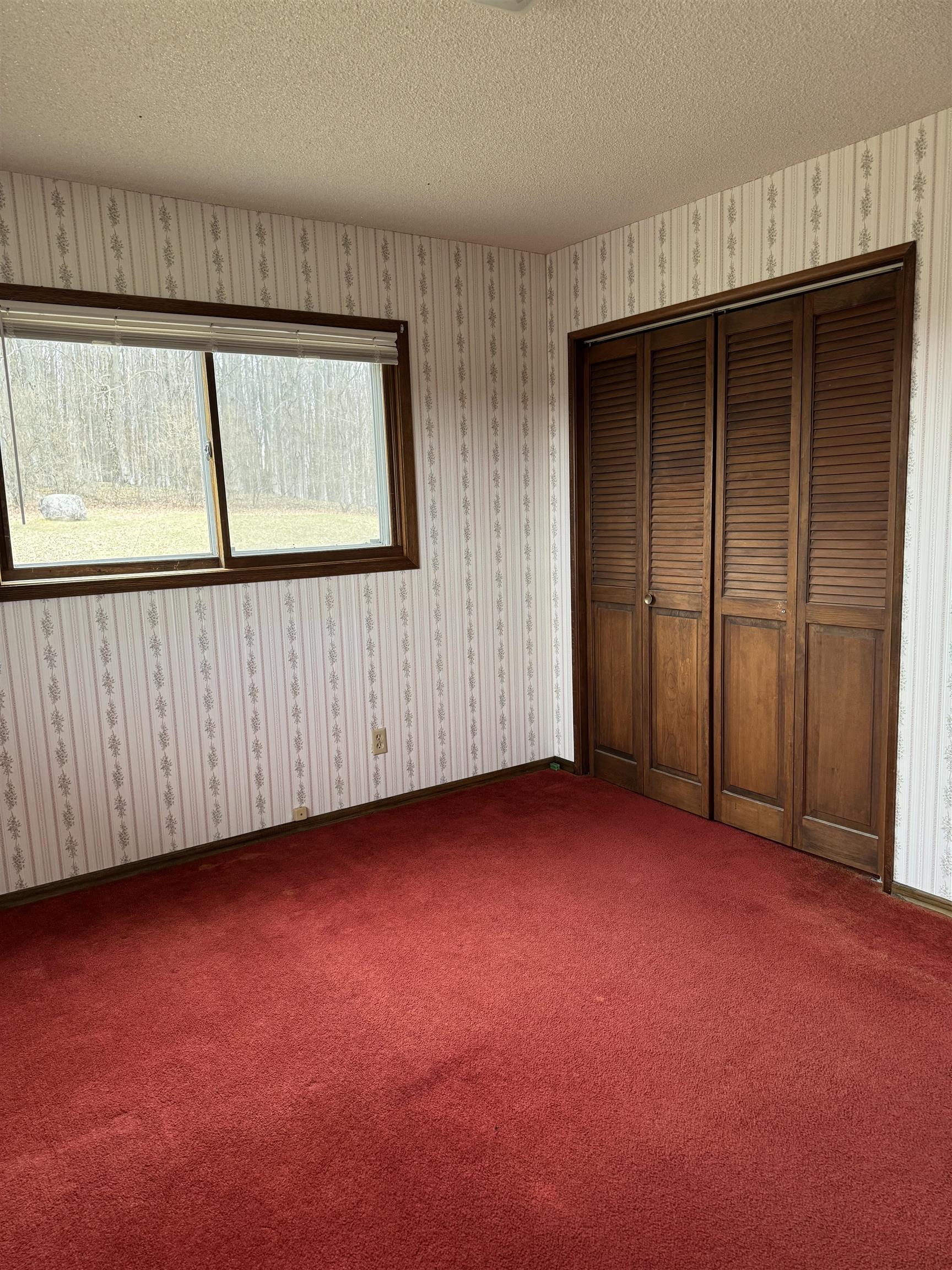 3135 Montgomery Road Bellaire, MI 49615 - Photo 17 of 40 1933849-f5ea5f8c-5450-4bbc-bac8-f78042fddf98.JPG