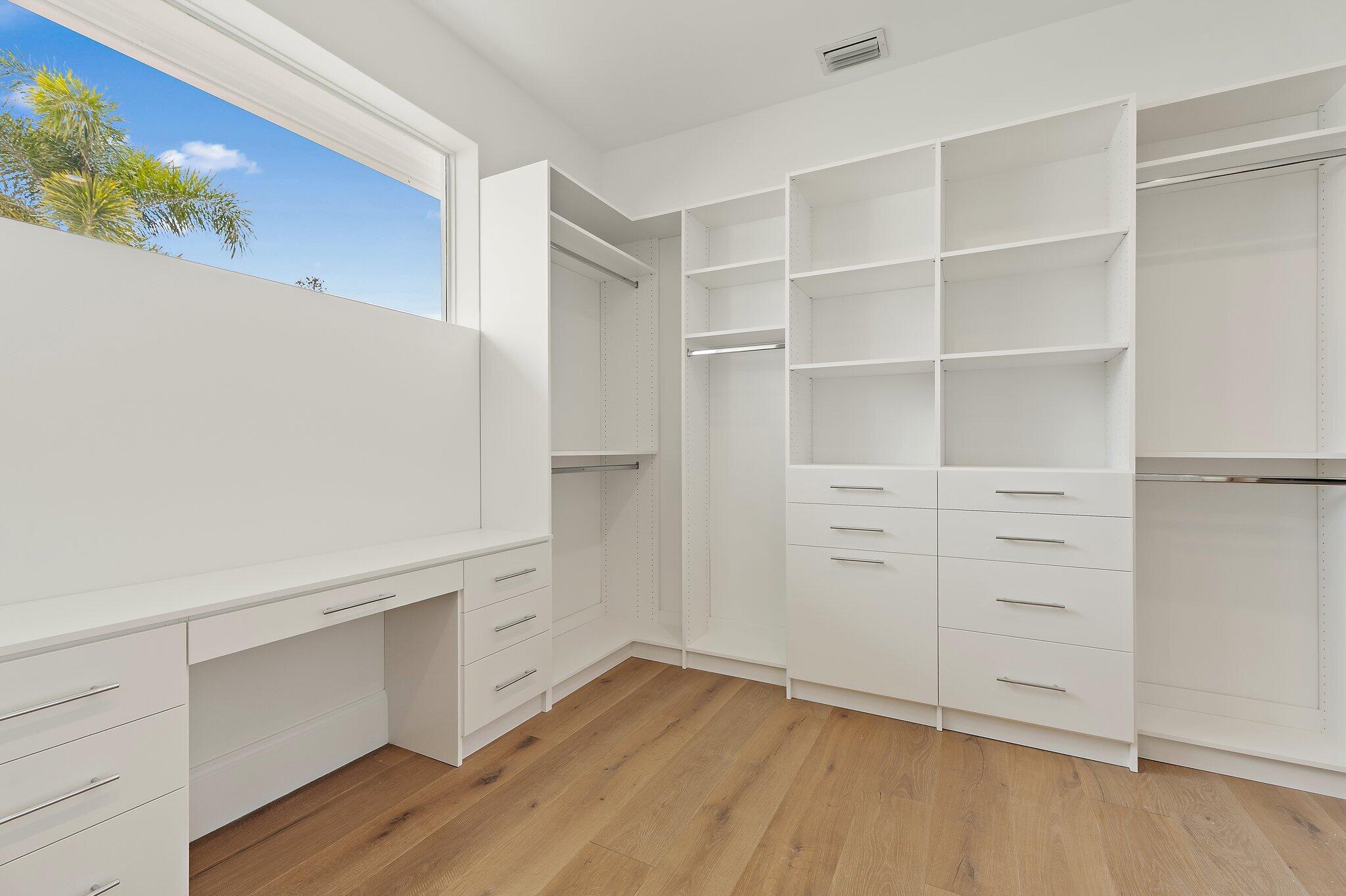 131 Dory Road South North Palm Beach, FL 33408 - Photo 27 of 80 Primary Closet 2