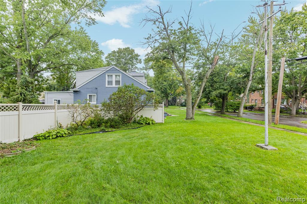 15515 Ashton Road Detroit, MI 48223 - Photo 47 of 52 Gallery Image 47