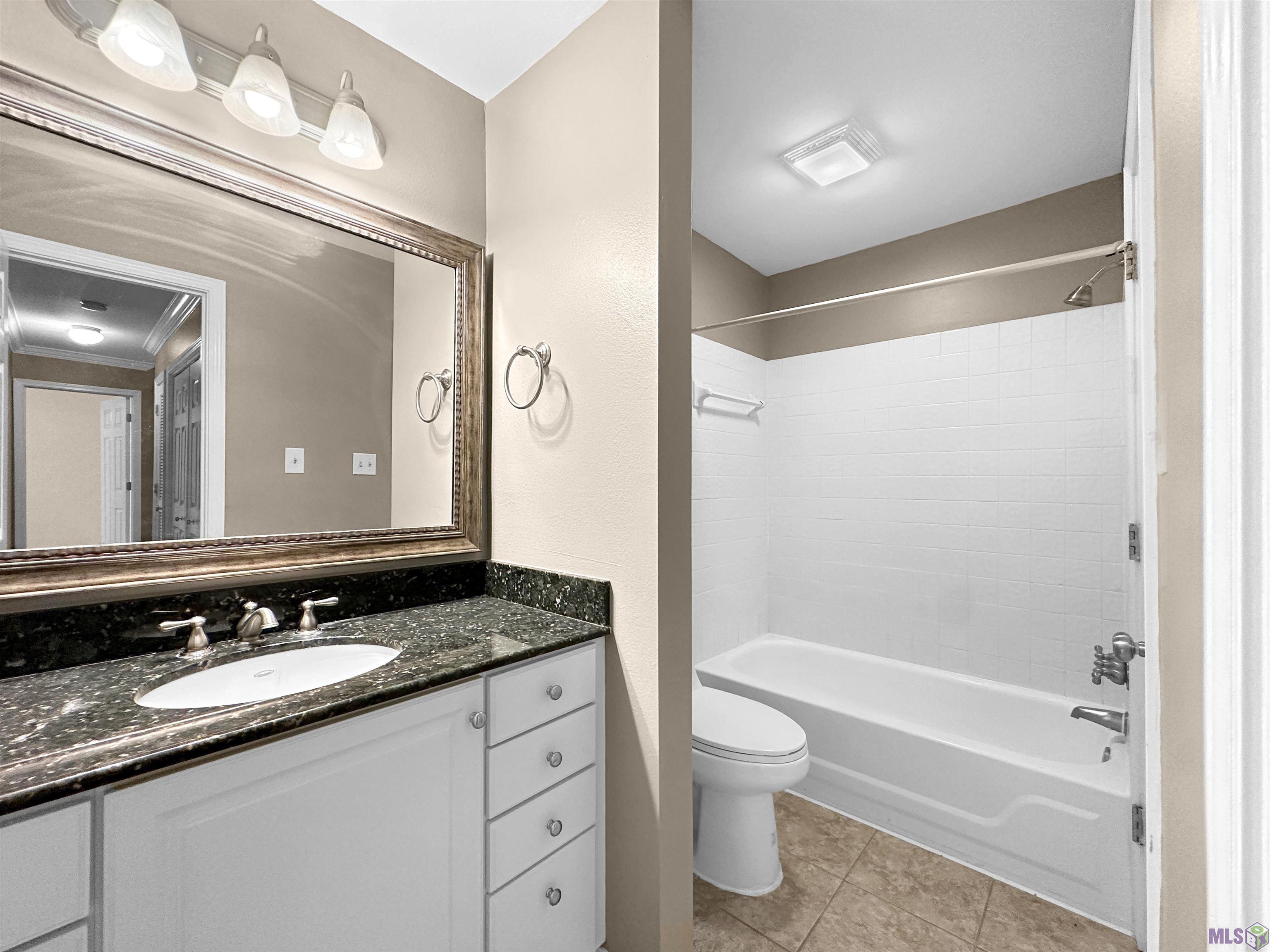 7925 Jefferson Pl Boulevard, Unit 30C Baton Rouge, LA 70809 - Photo 14 of 18