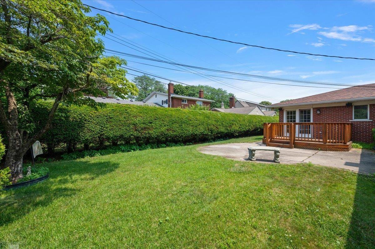 632 South Rosedale Court Grosse Pointe Woods, MI 48236 - Photo 53 of 63
