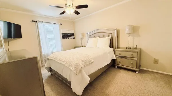 $210,000 | 5761 Cedar Creek Drive, Benbrook, TX 76109