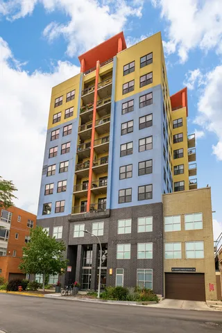 $21,000 | 1122 West Catalpa Avenue, Unit P135, Chicago, IL 60640