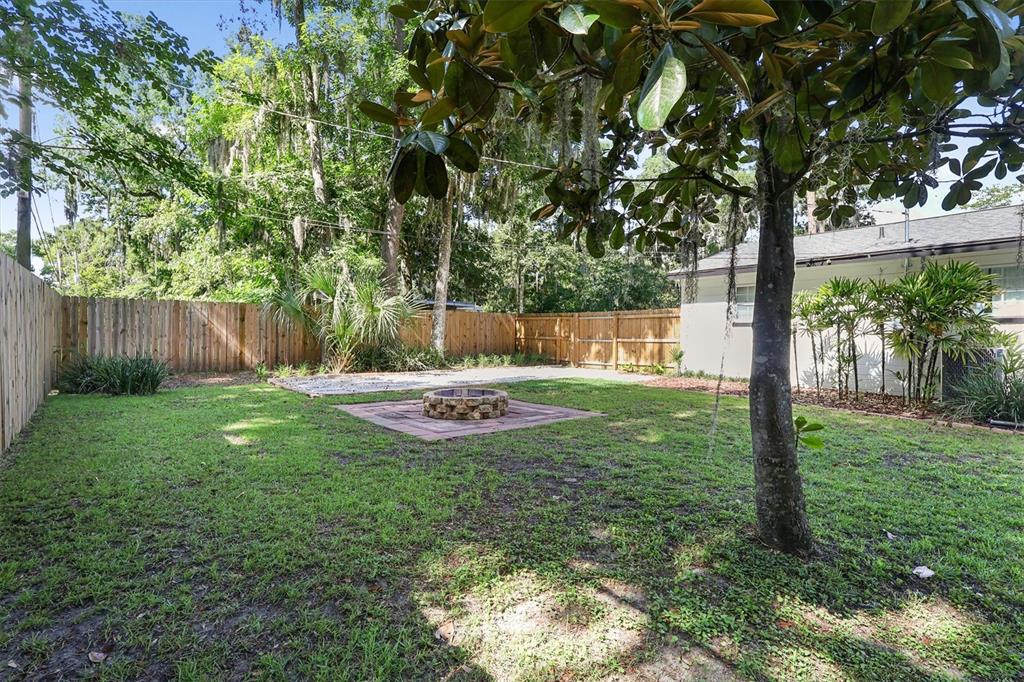 313 Northwest 34th Terrace Gainesville, FL 32607 - Photo 19 of 20 Gallery Image 19