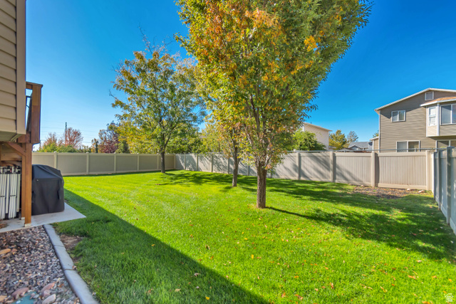 1071 Jamie-Matt Circle Layton, UT 84041 - Photo 27 of 28 View of fenced backyard
